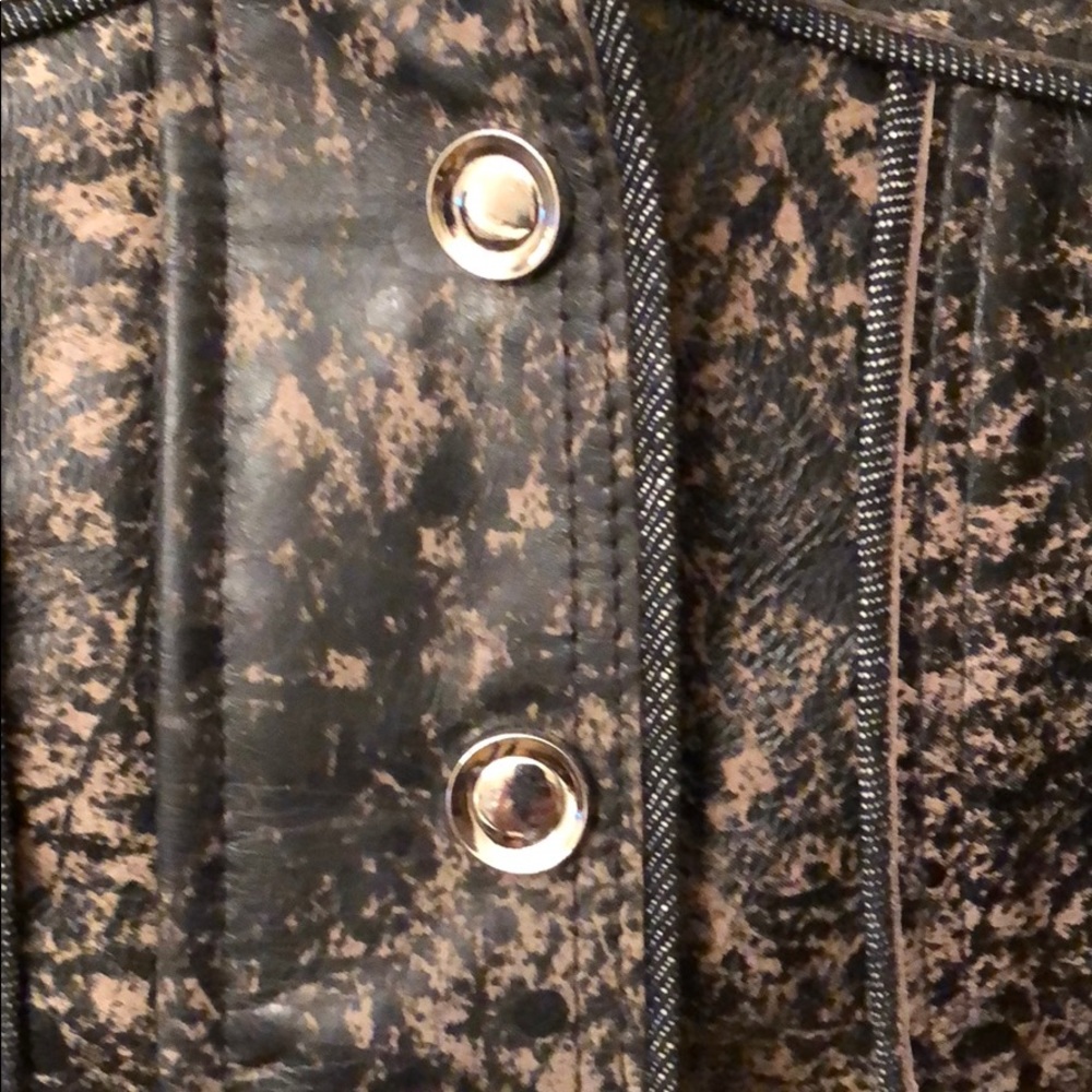 Jean Jacket - Picture 2 of 6